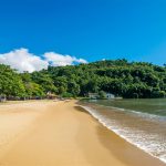 Praia do Pontal - Geko Pousada - Paraty