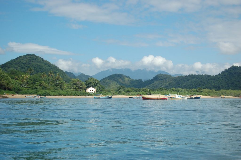 Praia de Paraty-Mirim