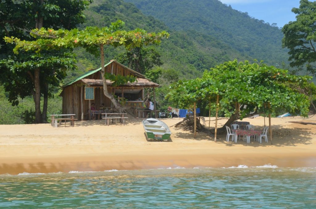 Praia Grande da Cajaíba