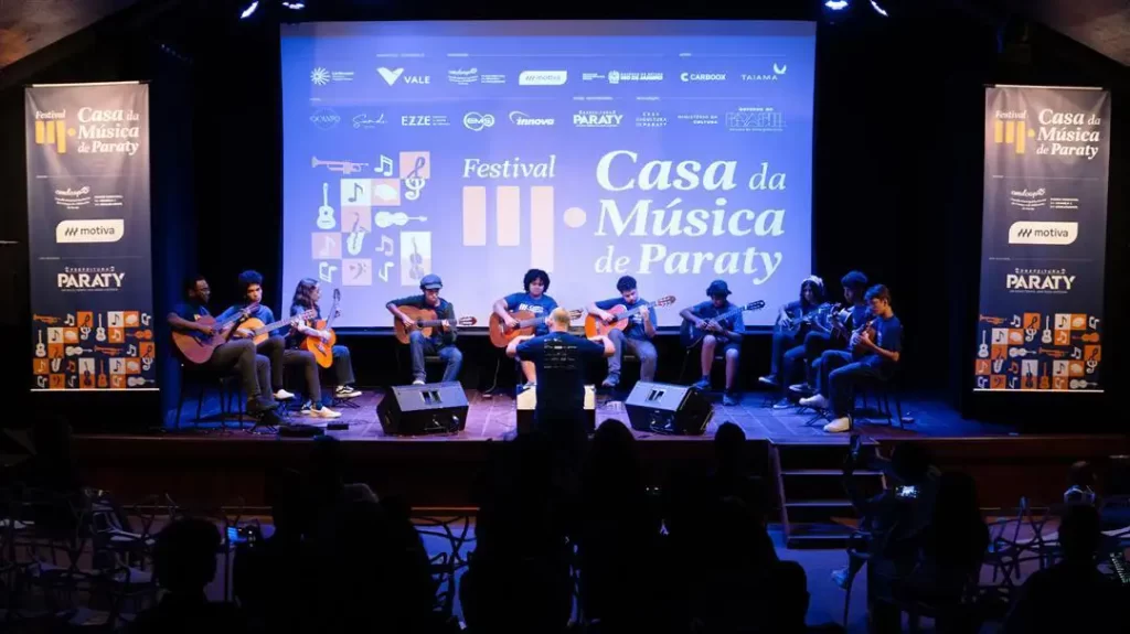 Orquestra de Violões de Paraty